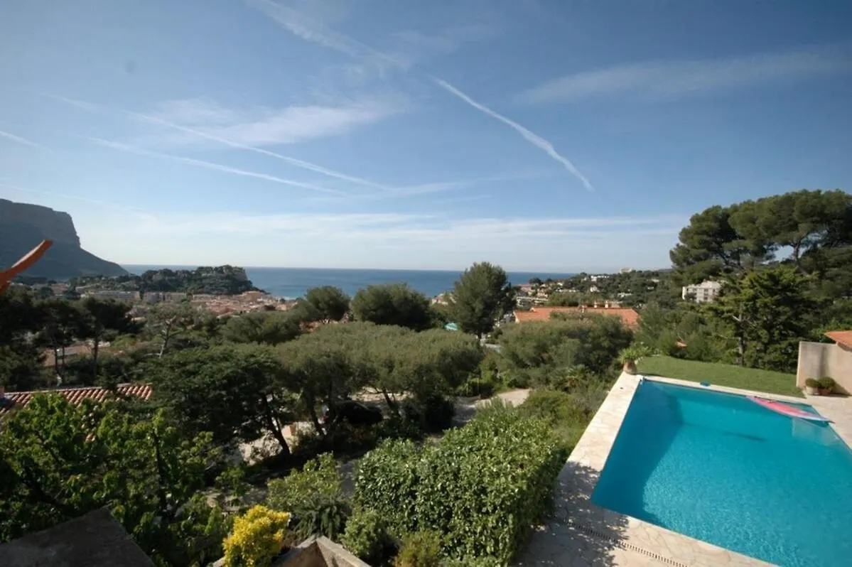 Superbe Villa Vue Et Emplacement Exceptionne Cassis